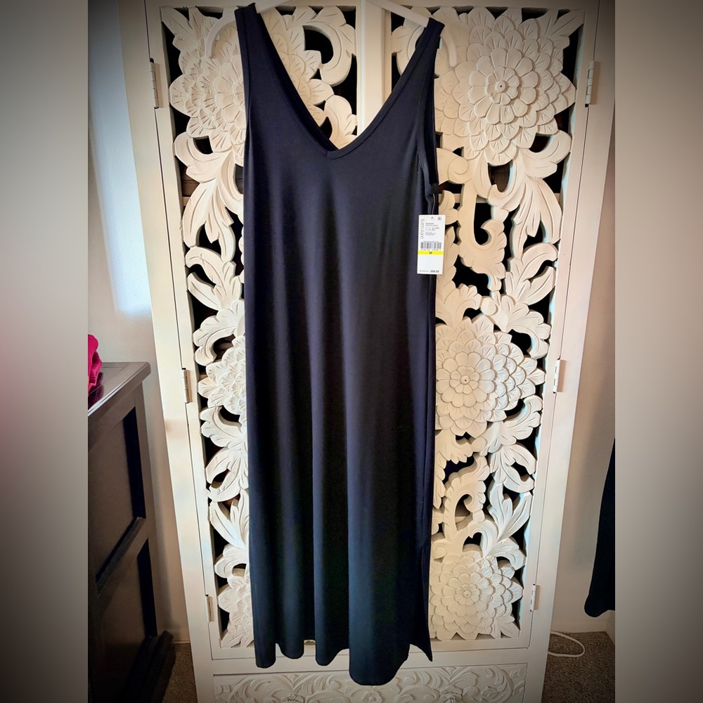 Karen Kane NWT beautiful Black Maxi Dress size M